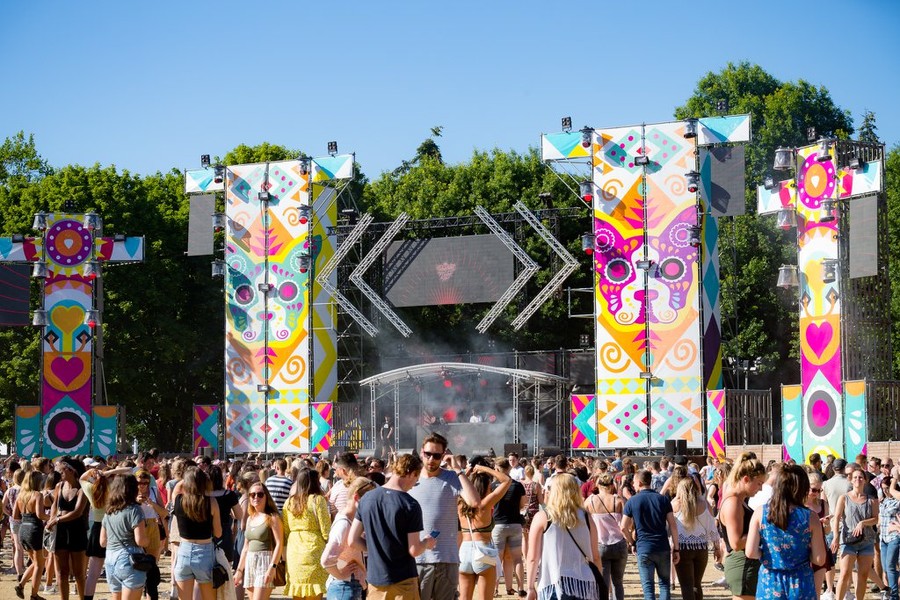 Stage